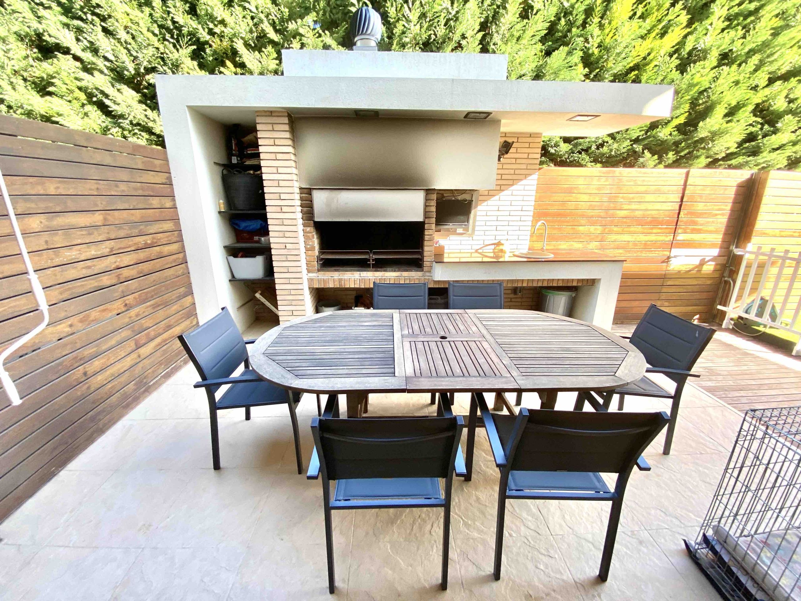 casa-con-piscina-en-cambrils-foto13 Espectacular chalet en Cambrils con piscina privada