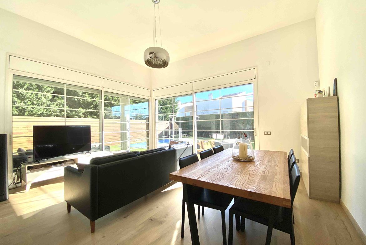 Espectacular chalet en Cambrils con piscina privada