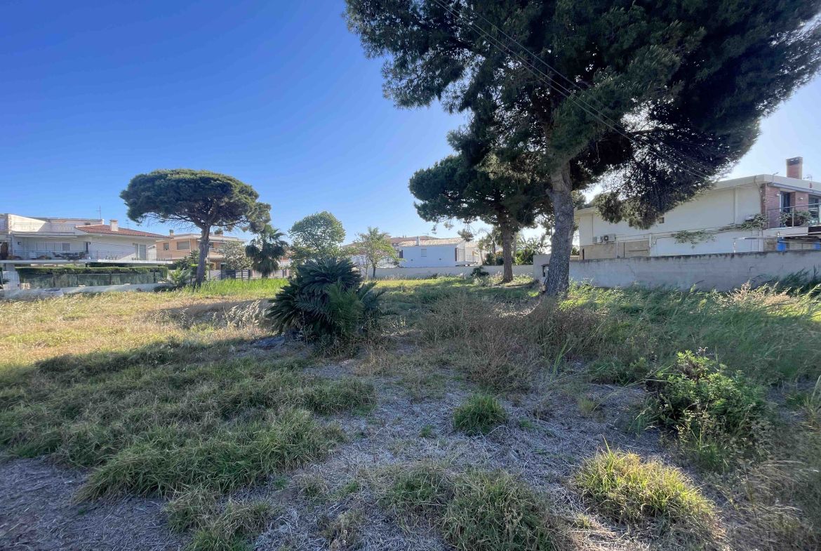 Terreno Frontal al mar Pi Rodó Cambrils