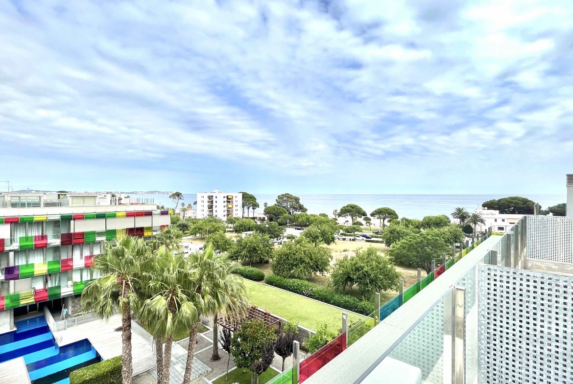 Espectacular Ático Edificio Colores Thalassa Cambrils