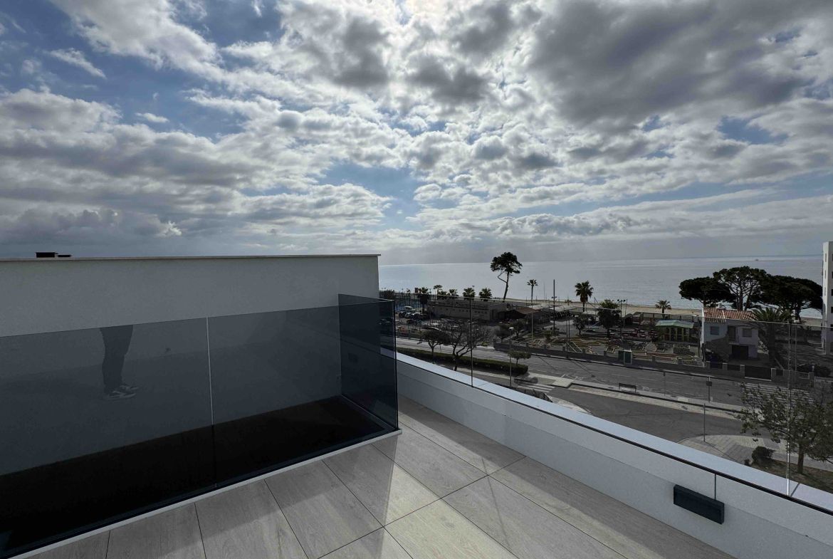 Ático Edificio SUMMUM frontal al mar Cambrils