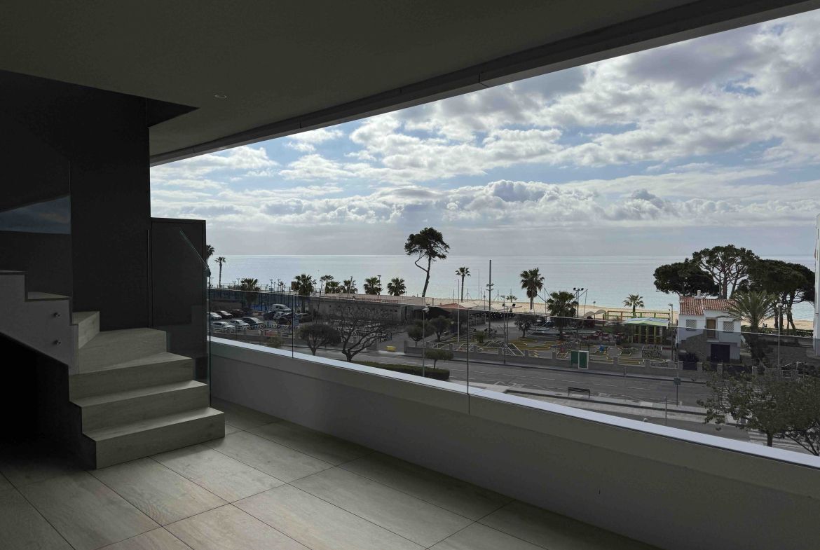 Ático Edificio SUMMUM frontal al mar Cambrils