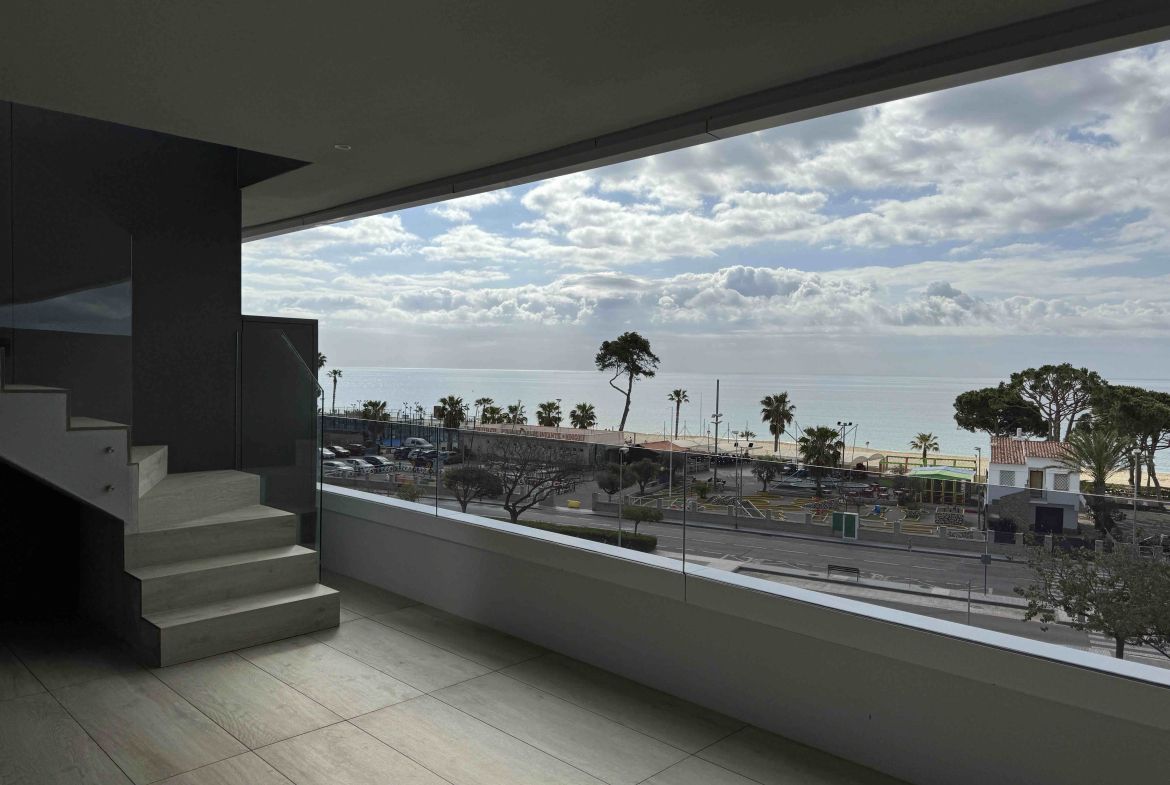 Ático Edificio SUMMUM frontal al mar Cambrils