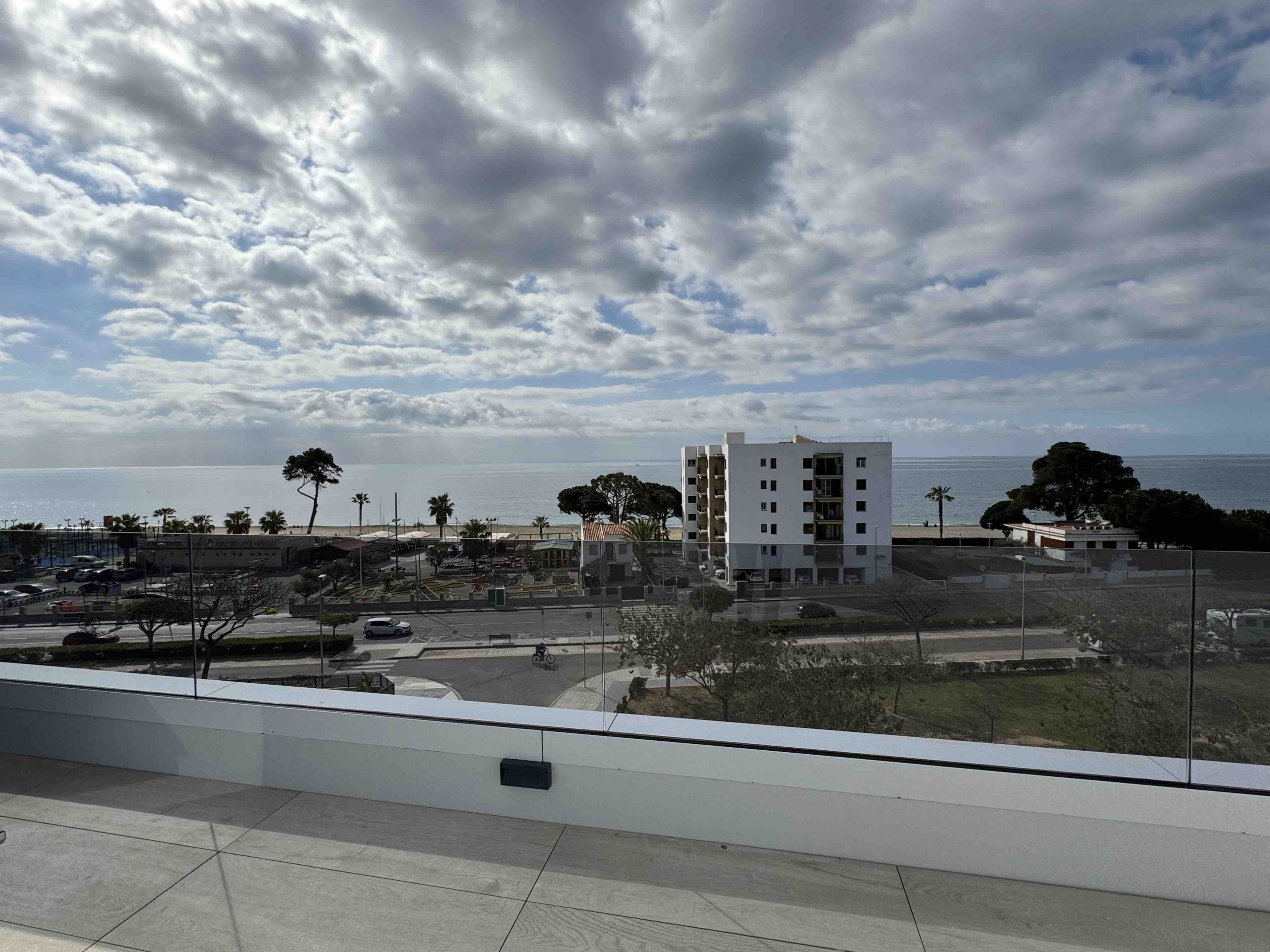 Ático Edificio SUMMUM frontal al mar Cambrils