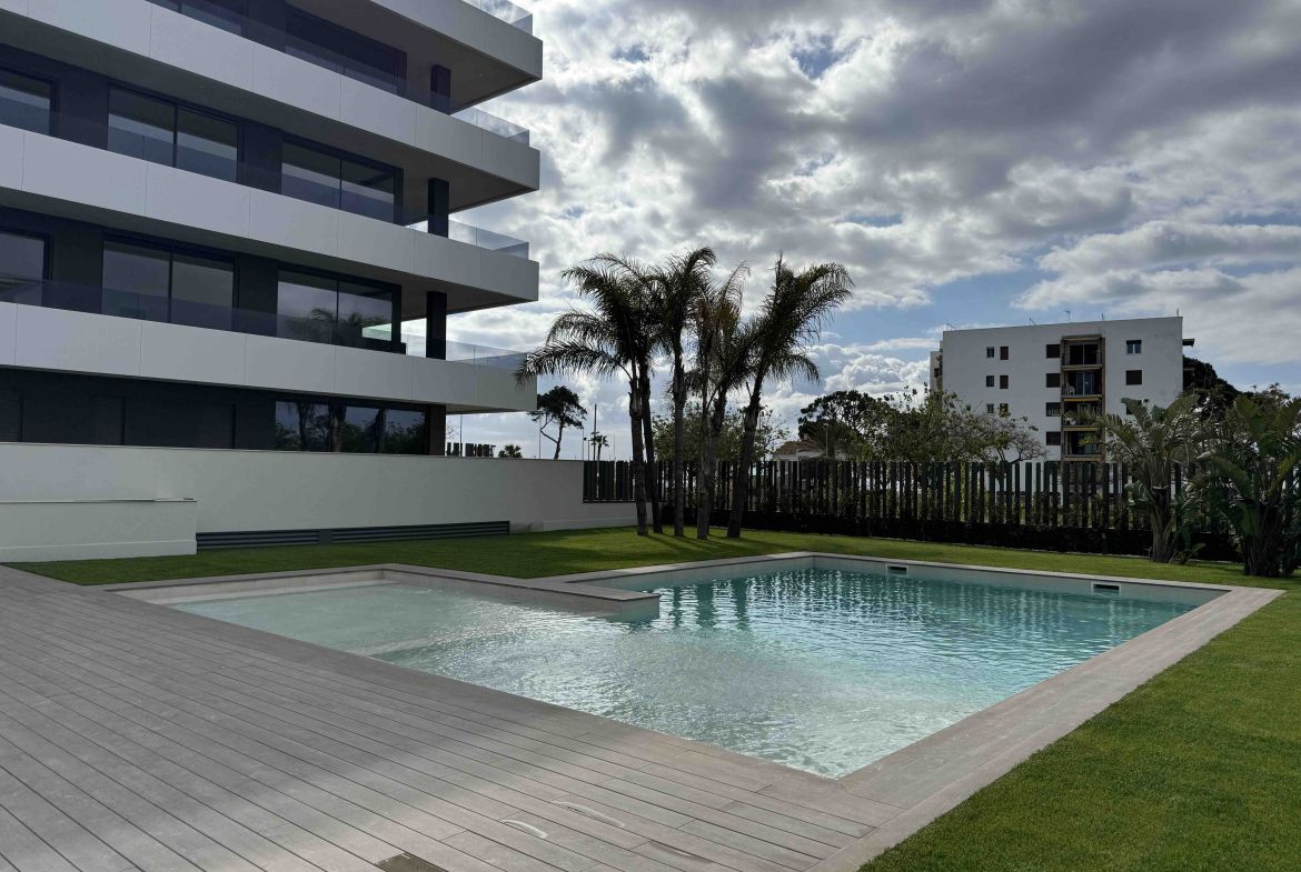 Ático Edificio SUMMUM frontal al mar Cambrils
